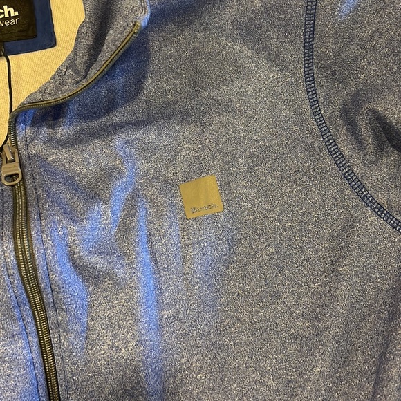 Bench. jacket - Picture 3 of 5